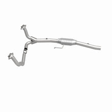 Load image into Gallery viewer, MagnaFlow Direct Fit Catalytic Converter 00-03 Dakota 4.7L 2WD OEM