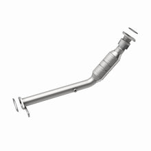 Load image into Gallery viewer, MagnaFlow Direct Fit Catalytic Converter MONTE CARLO 3.9L OEM
