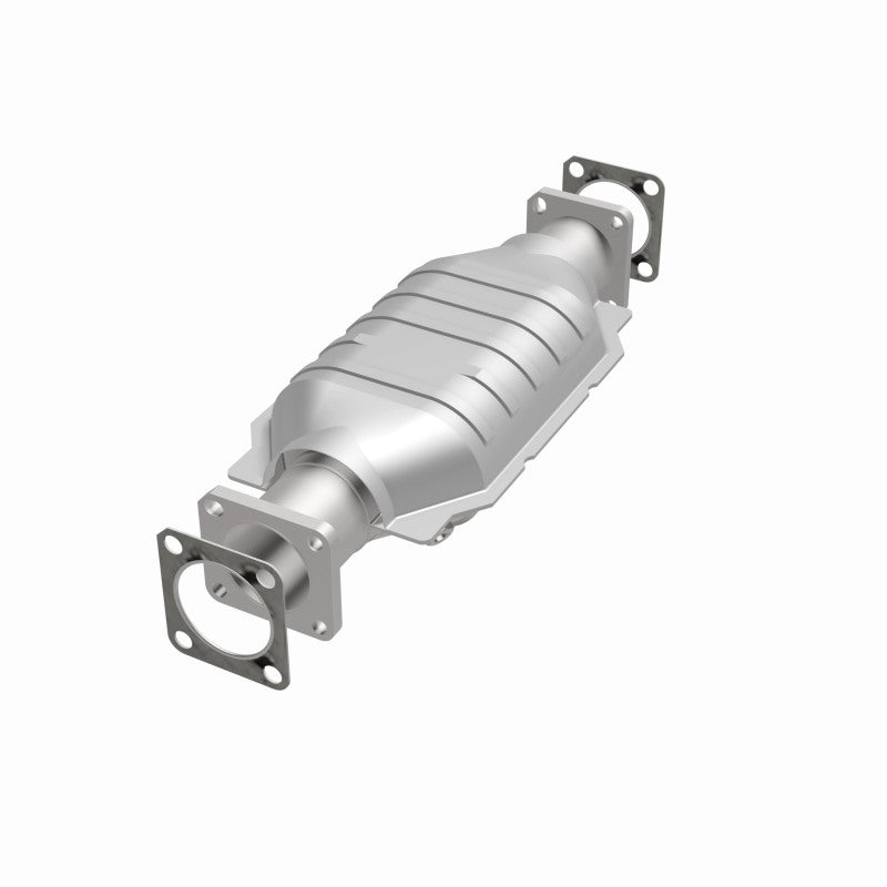 MagnaFlow Direct Fit Catalytic Converter Chevrolet-Isuzu 82 8