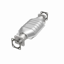 Load image into Gallery viewer, MagnaFlow Direct Fit Catalytic Converter Chevrolet-Isuzu 82 8