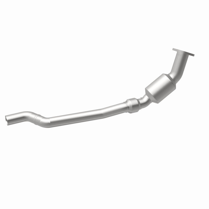 MagnaFlow Direct Fit Catalytic Converter 06-14 Chrysler 300 5.7L