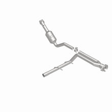 Load image into Gallery viewer, MagnaFlow Direct Fit Catalytic Converter 2011-2014 F-150 3.7L Underbody