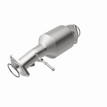Load image into Gallery viewer, MagnaFlow OEM Grade Direct Fit Converter 15-16 Honda CR-V 2.4L