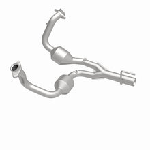 Load image into Gallery viewer, MagnaFlow Direct Fit Catalytic Converter 04 Jeep Grand Cherokee 4.7L