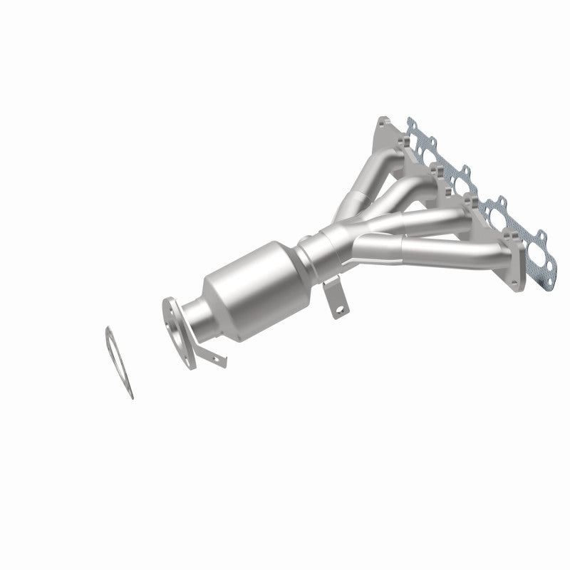 MagnaFlow Direct Fit Catalytic Converter 04-05 Chevrolet Malibu/Classic 2.2L (CA Emissions)
