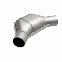 Load image into Gallery viewer, MagnaFlow Universal Catalytic Converter 2.00in Angled In/Out Frnt CA