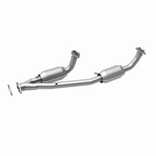 Load image into Gallery viewer, MagnaFlow Direct Fit Catalytic Converter Windstar 95-96