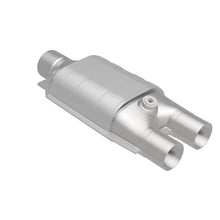 Load image into Gallery viewer, MagnaFlow Universal Catalytic Converter 2.5/2 single/dual O2 OEM
