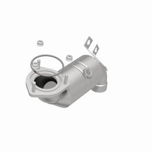 Load image into Gallery viewer, MagnaFlow Direct Fit Catalytic Converter 02-03 Jaguar X-Type Rear