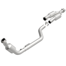 Load image into Gallery viewer, MagnaFlow Direct Fit Catalytic Converter Mercedes CLK320 01-03 Driver Side OEM