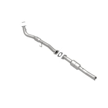 Load image into Gallery viewer, MagnaFlow Direct Fit Catalytic Converter 05 Silverado 2500HD 6.0L