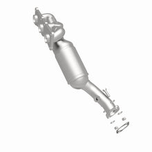 Load image into Gallery viewer, MagnaFlow Direct Fit Catalytic Converter 09-10 528i 3.0L Rear