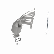 Load image into Gallery viewer, MagnaFlow Direct Fit Catalytic Converter 02-06 Hyundai Sonata 2.7L