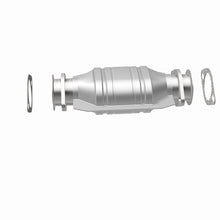 Load image into Gallery viewer, MagnaFlow Direct Fit Catalytic Converter 99-01 Nissan Altima 2.4L