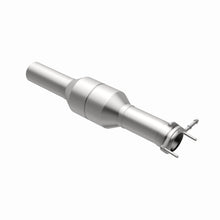 Load image into Gallery viewer, MagnaFlow Direct Fit Catalytic Converter 03-05 Ford F250/350 SD 6.0