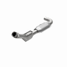 Load image into Gallery viewer, MagnaFlow Direct Fit Catalytic Converter 99-00 Ford F-150 4.2L 2WD D/S