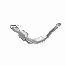 Load image into Gallery viewer, MagnaFlow Direct Fit Catalytic Converter 04 Ranger/BSeries 3.0L
