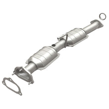 Load image into Gallery viewer, MagnaFlow Direct Fit Catalytic Converter 03-04 Ford Ranger 3.0/4.