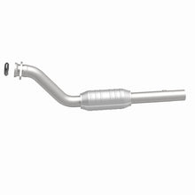 Load image into Gallery viewer, MagnaFlow Direct Fit Catalytic Converter 96 Buick LeSabre 3.8L