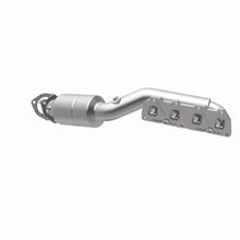 Load image into Gallery viewer, MagnaFlow Direct Fit Catalytic Converter 02-04 VW Passat 4.0L