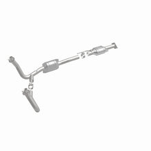 Load image into Gallery viewer, MagnaFlow Direct Fit Catalytic Converter 96-97 Ford Aerostar 4.0L