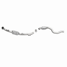 Load image into Gallery viewer, MagnaFlow Direct Fit Catalytic Converter 99-02 Mercedes ML430 Passenger Side 4.3L