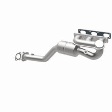 Load image into Gallery viewer, MagnaFlow Direct Fit Catalytic Converter BMW 5 99-00 Front