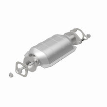 Load image into Gallery viewer, MagnaFlow Direct Fit Catalytic Converter 05-06 Kia Sportage 2.0L
