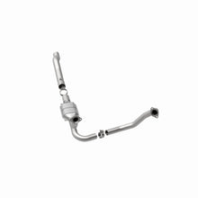 Load image into Gallery viewer, MagnaFlow Direct Fit Catalytic Converter 2003 Ram 1500 5.7 2WD OEM