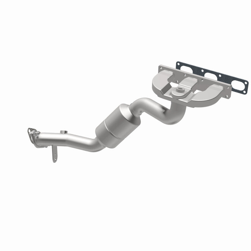 MagnaFlow Direct Fit Catalytic Converter BMW 04-05 330XI 3.0L / 04-06 X3 2.5L/3.0L
