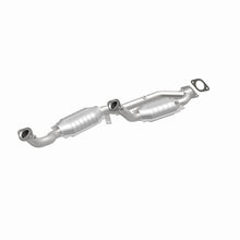 Load image into Gallery viewer, MagnaFlow Direct Fit Catalytic Converter 99-02 Windstar 3.8L