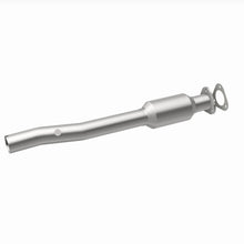 Load image into Gallery viewer, MagnaFlow Direct Fit Catalytic Converter 99-01 E350 Van 5.4/6.8L