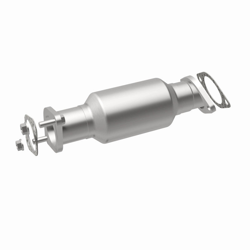 MagnaFlow Direct Fit Catalytic Converter 2011 Kia Sorento 3.5 Underbody