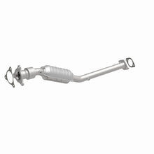 Load image into Gallery viewer, MagnaFlow DF Conv Chevy/Pontiac 05-07 Cobalt 2.2L AT/06-07 HHR AT/2007 G5 AT/06-07 Ion-2&amp;3 2.2L/2.4L