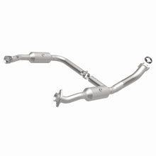 Load image into Gallery viewer, MagnaFlow DF Conv Ford/Mercury 06-10 Explorer/Mountaineer/ 07-10 Explorer SportTrac 4.0L Y-Pipe Assy