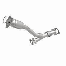 Load image into Gallery viewer, MagnaFlow Direct Fit Catalytic Converter 05-06 Pontiac G6 3.5L Rear