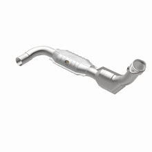 Load image into Gallery viewer, MagnaFlow Direct Fit Catalytic Converter 99-00 Ford Exped 4.6L