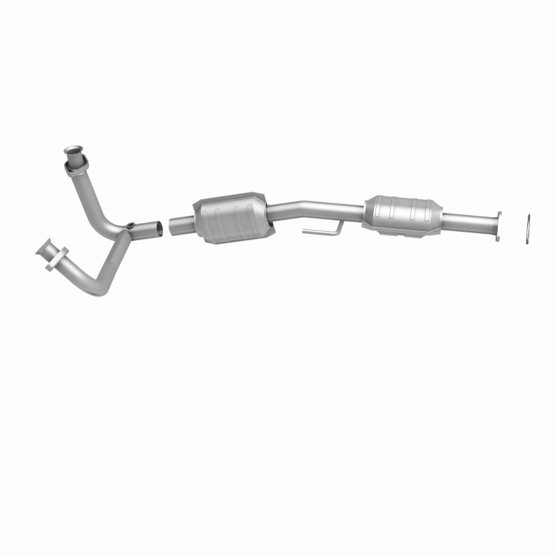 MagnaFlow Direct Fit Catalytic Converter 86-97 Ford Aerostar 3.0L