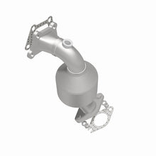 Load image into Gallery viewer, MagnaFlow Direct Fit Catalytic Converter 2010-2011 SRX 3 L Underbody