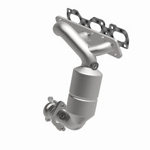 Load image into Gallery viewer, MagnaFlow Direct Fit Catalytic Converter 01-06 Escape 3.0 with oil