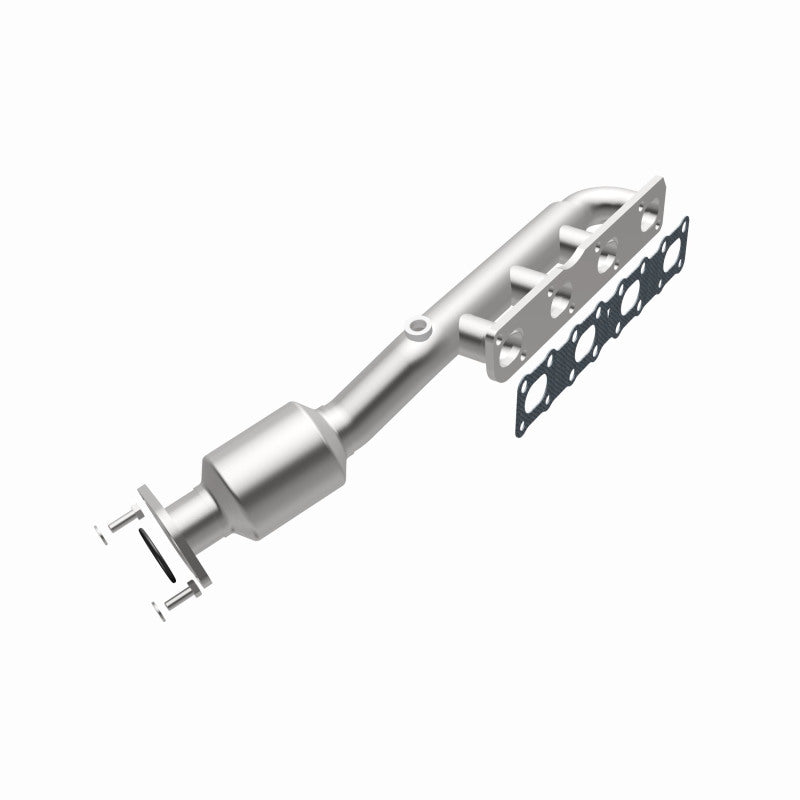 MagnaFlow Direct Fit Catalytic Converter Infiniti/Nissan Trucks 8 5.6L D/S Manifold (49 State)