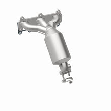 Load image into Gallery viewer, MagnaFlow Direct Fit Catalytic Converter 05-08 Hyundai Tucson/Kia Sportage 2.7 L P/S Manifold AWD