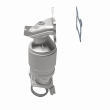 Load image into Gallery viewer, MagnaFlow Direct Fit Catalytic Converter 12-14 Honda CR-V 2.4L