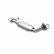 Load image into Gallery viewer, MagnaFlow Direct Fit Catalytic Converter 00-8/04 Toyota Tundra 4.7L P/S Front