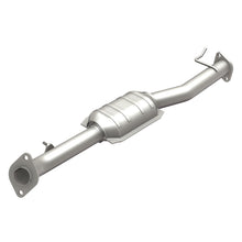 Load image into Gallery viewer, MagnaFlow Direct Fit Catalytic Converter 98-00 Toyota RAV4 2.0L