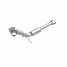 Load image into Gallery viewer, MagnaFlow Direct Fit Catalytic Conv Volvo 02-04 S60 2.3L/S60 2.4L Turbo / 02-04 V70 2.3L/2.4L Turbo