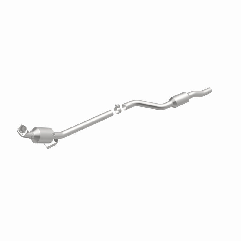 MagnaFlow Direct Fit Catalytic Converter 10-12 Mercedes-Benz GLK350 V6 3.5 OEM Underbody