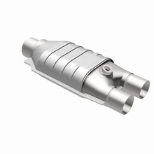 Load image into Gallery viewer, MagnaFlow Universal Catalytic Converter 3/2 Single / Dual with O2