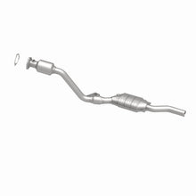 Load image into Gallery viewer, MagnaFlow Direct Fit Catalytic Converter 03 Volkswagen Passat 2.8L