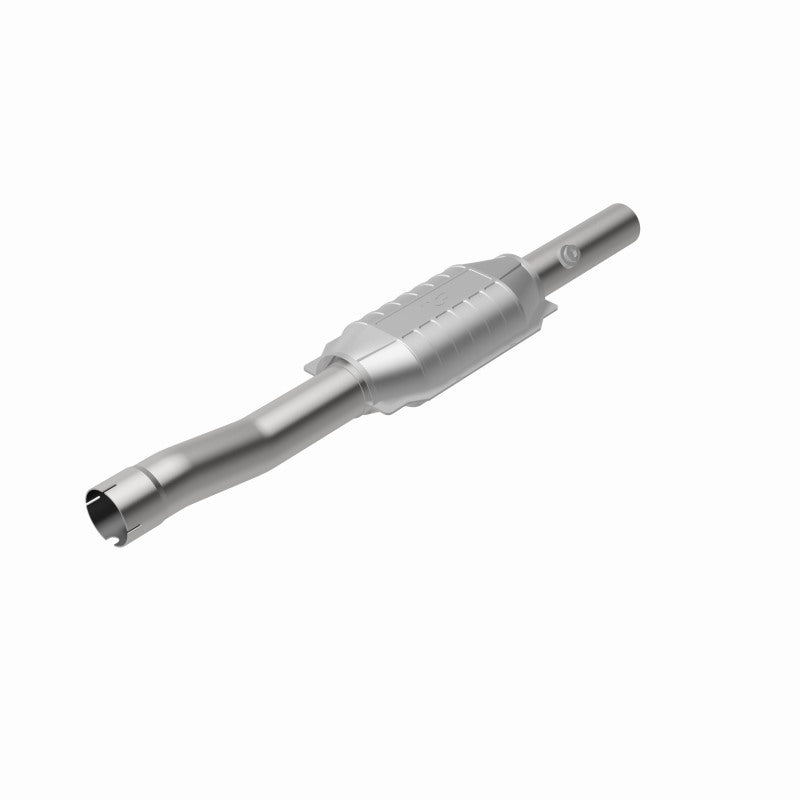 MagnaFlow Direct Fit Catalytic Converter 99-01 Grand Cherokee 4.0L
